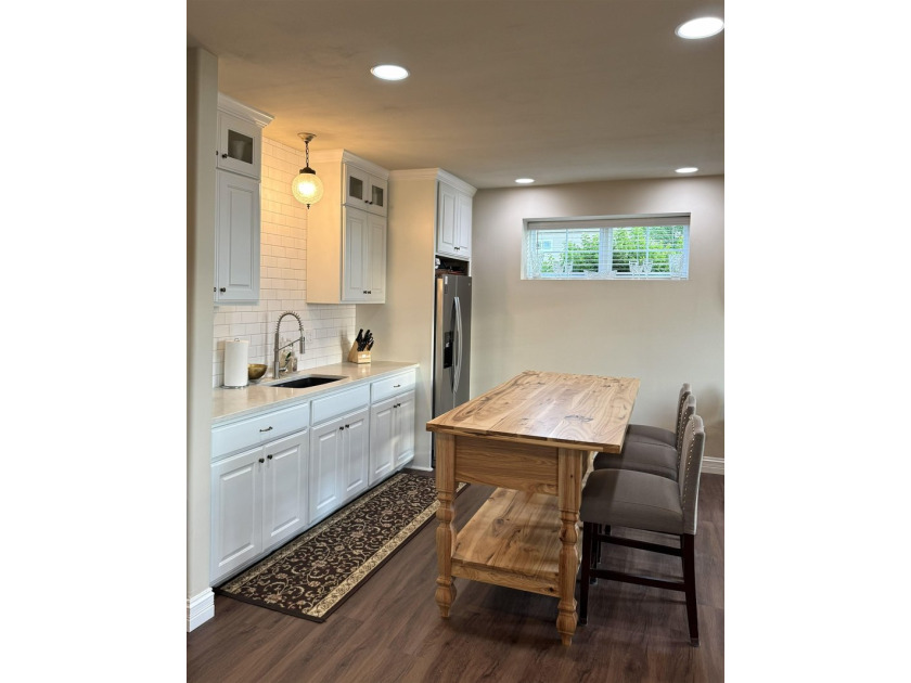 Welcome to your dream home in sought-after Pleasant Hill - photo 24