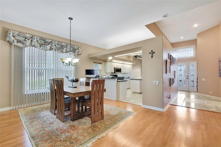 Set within the gated Glen Lakes Golf &amp; Country Club, this 2,238 - photo 11