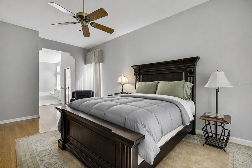 Set within the gated Glen Lakes Golf &amp; Country Club, this 2,238 - photo 18