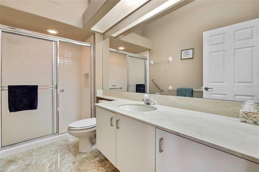 Set within the gated Glen Lakes Golf &amp; Country Club, this 2,238 - photo 22
