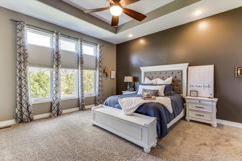 Beautifully designed for modern living, this exceptional home - photo 21