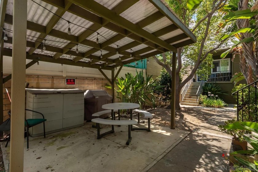 Amazing Price for this Cozy Residence in 'Highly Sought After' - photo 22