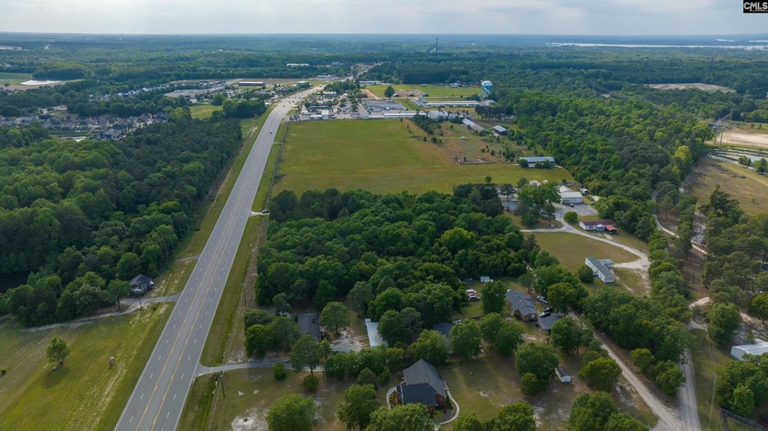 Fantastic development opportunity in a very high traffic area - photo 5