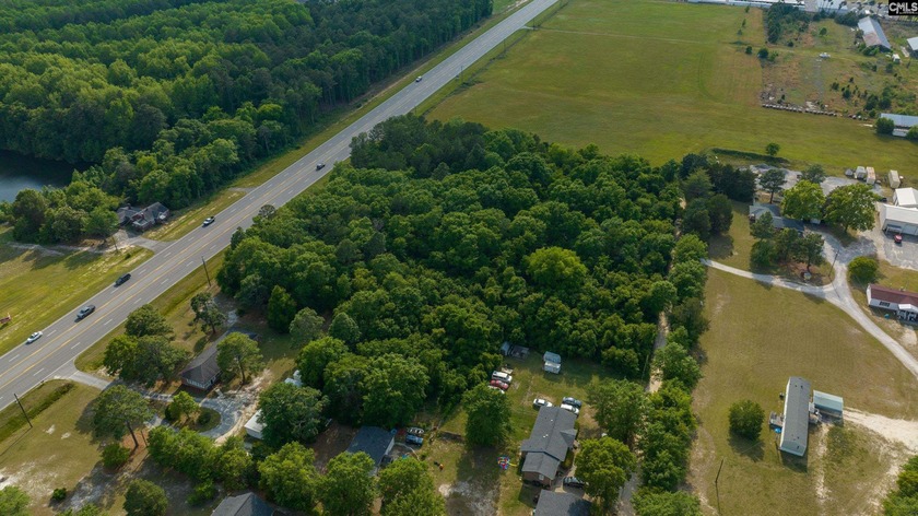 Fantastic development opportunity in a very high traffic area - photo 6