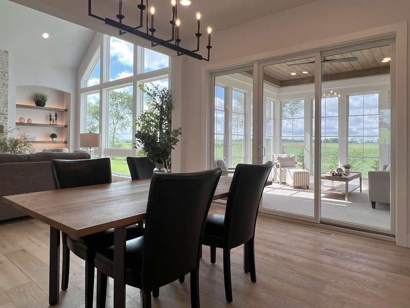 Step into this sunlight-filled home with Amish made built-ins - photo 16