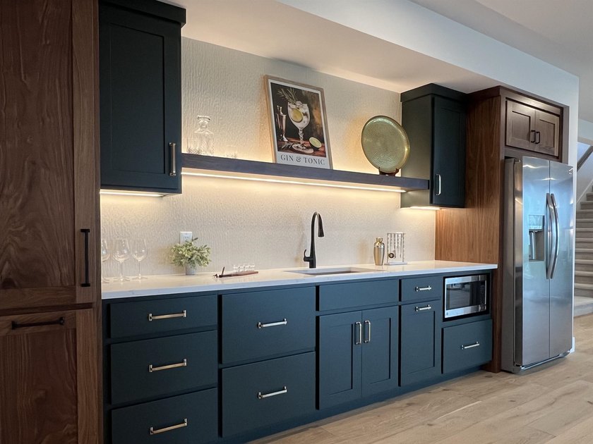 Step into this sunlight-filled home with Amish made built-ins - photo 37