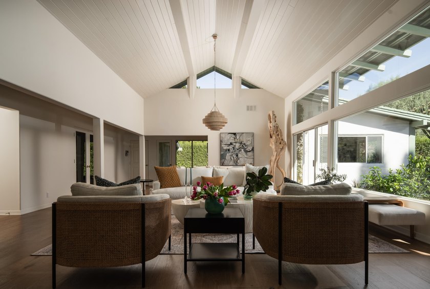 Privately situated on a cul-de-sac within coveted Birnam Wood - photo 5