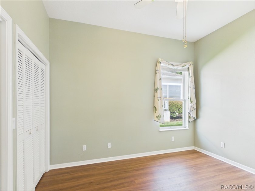 One or more photo(s) has been virtually staged. Rare floor plan - photo 38