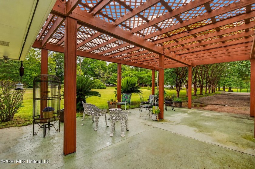 Located on approximately 3.2 acres in the desirable Woolmarket - photo 42