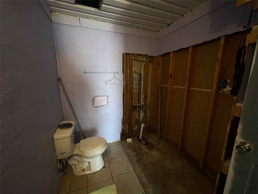 Attention investors! Rare opportunity in Rockport, TX sitting on - photo 11