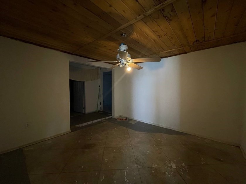 Attention investors! Rare opportunity in Rockport, TX sitting on - photo 12
