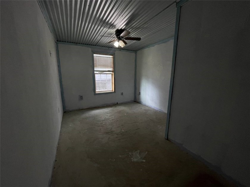Attention investors! Rare opportunity in Rockport, TX sitting on - photo 13