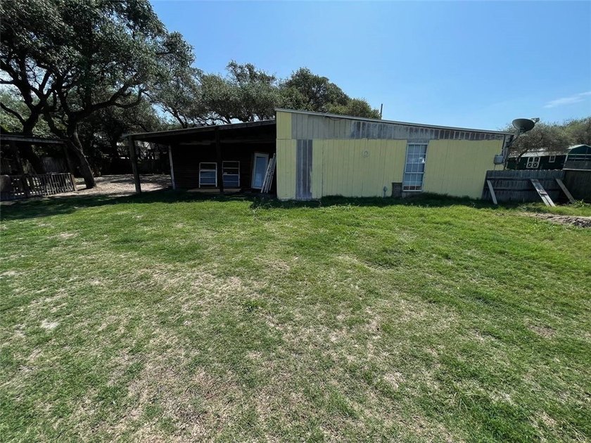 Attention investors! Rare opportunity in Rockport, TX sitting on - photo 19