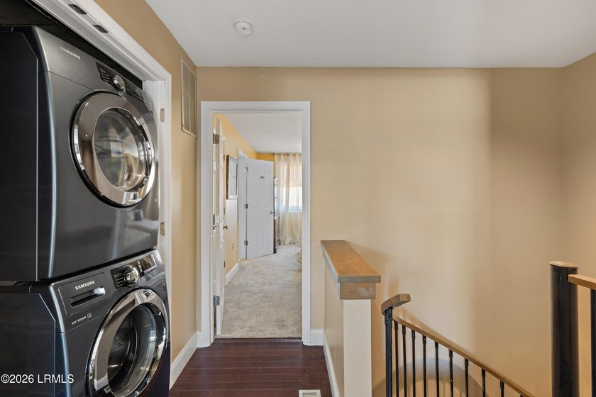 This beautifully updated 2 bedroom, 2.5 bath Harbourside II - photo 12