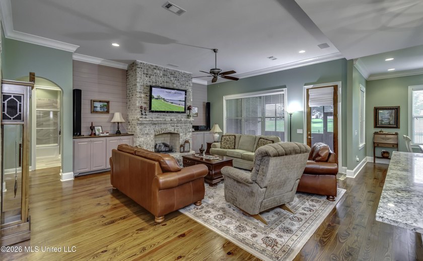 Experience luxury living in this custom-built, one-owner home - photo 13