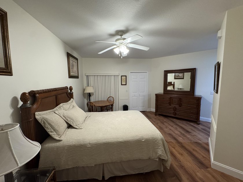 GREAT LOCATION, GATED COMMUNITY. RENOVATED, PARTIALLY FURNISHED - photo 16