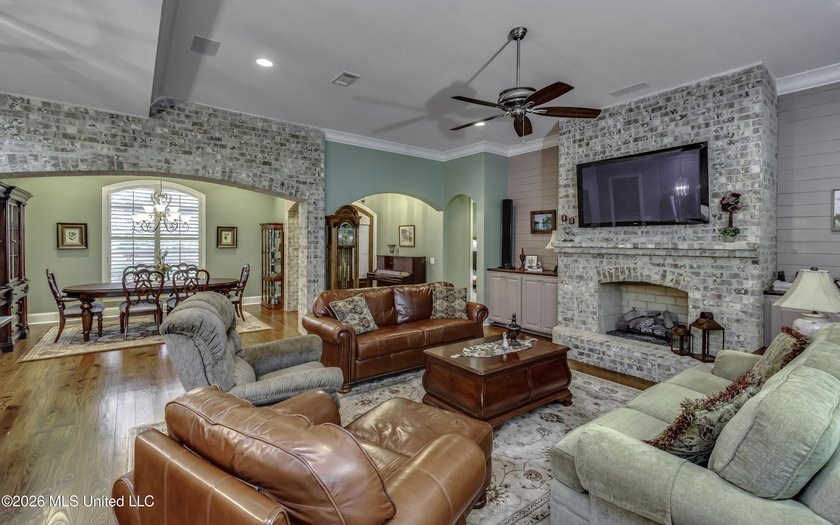 Experience luxury living in this custom-built, one-owner home - photo 18