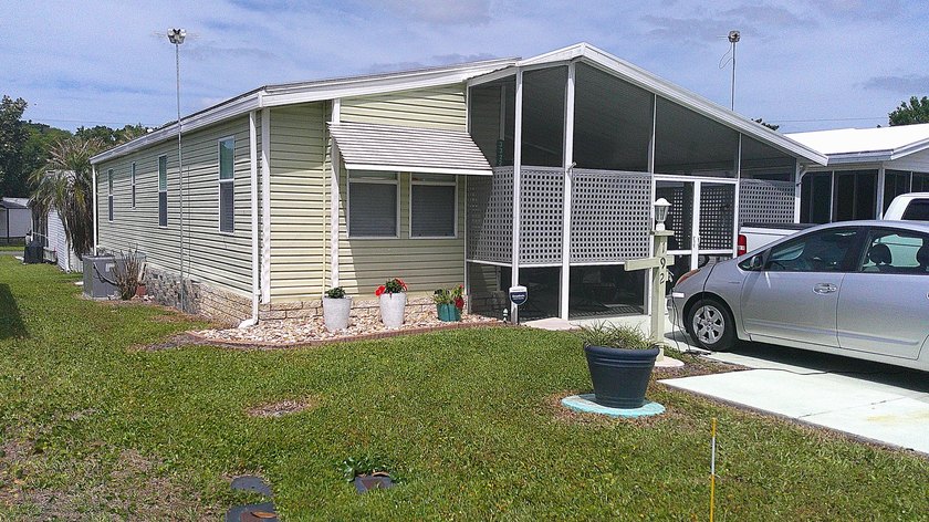 33229 Beach View Drive is located in beautiful Lake Griffin - photo 27