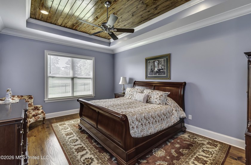Experience luxury living in this custom-built, one-owner home - photo 32