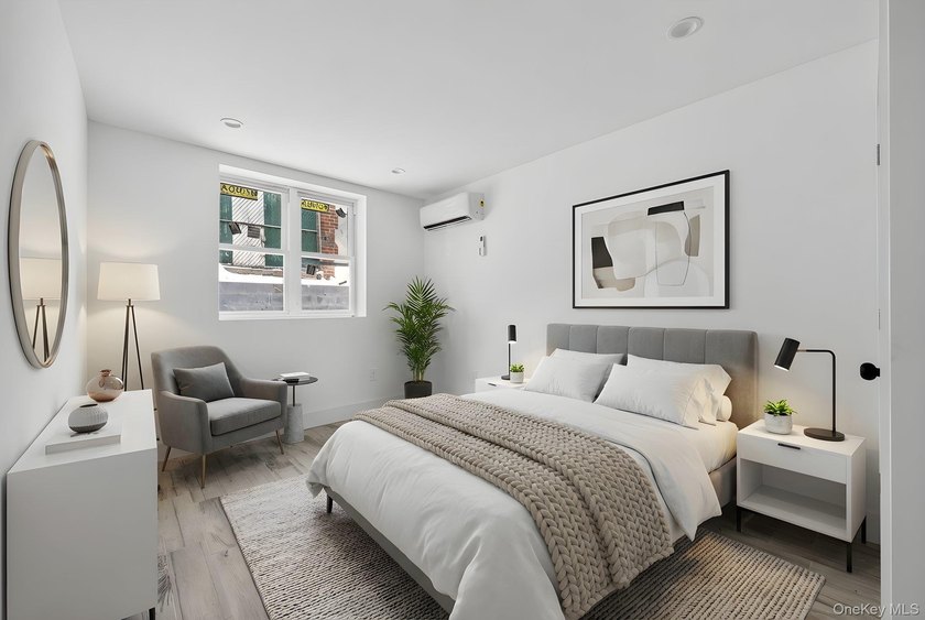 Space, style &amp; modern luxury come together at 1657 Tillotson - photo 7