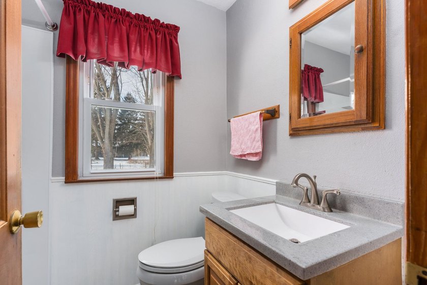 MOTIVATED SELLERS LISTED UNDER APPRAISAL VALUE !!!!!. Welcome - photo 14