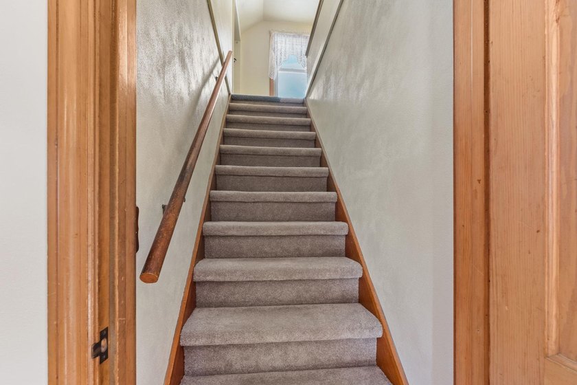 MOTIVATED SELLERS LISTED UNDER APPRAISAL VALUE !!!!!. Welcome - photo 22