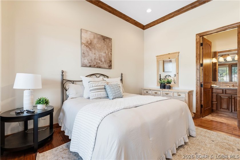Custom-Built Lakefront Home in Sunrise Beach by Thomas - photo 40