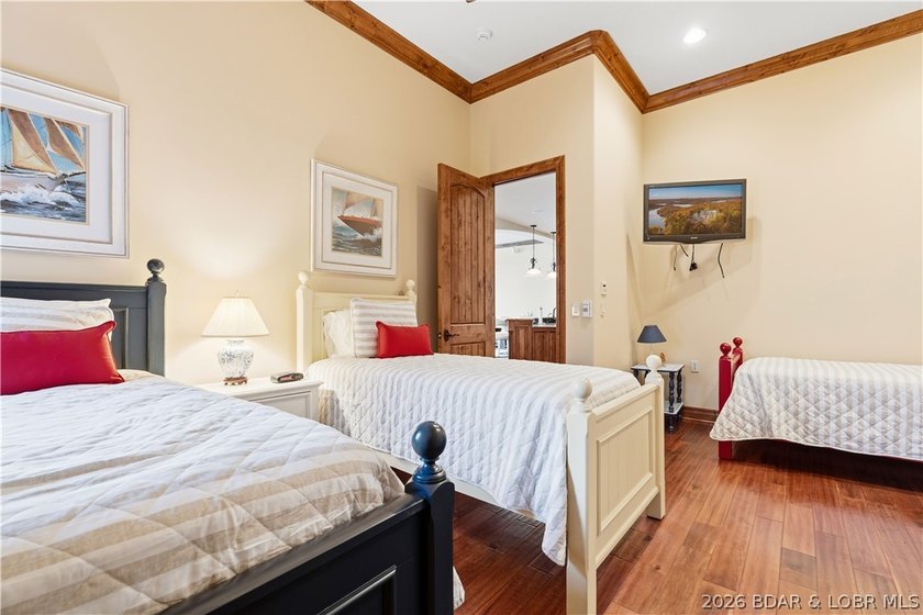 Custom-Built Lakefront Home in Sunrise Beach by Thomas - photo 50