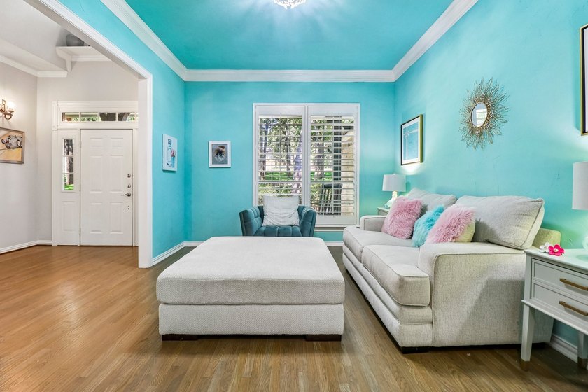 Beautiful single story home on a large heavily wooded home site - photo 16