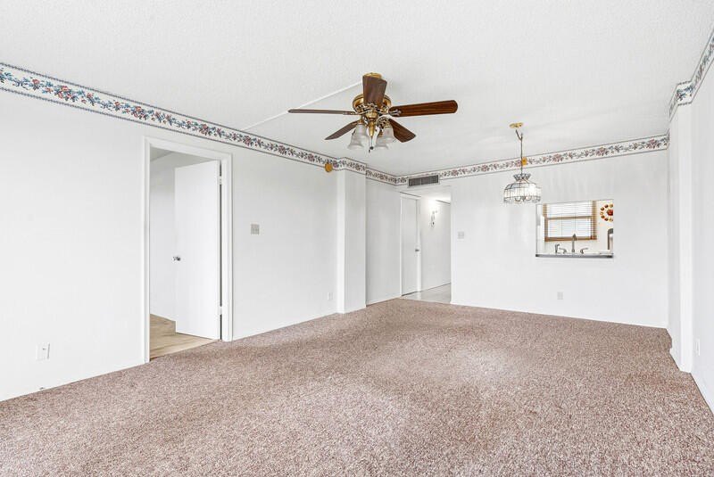 PRICE REDUCTION! This 2 bedroom 2 bath spacious condo is ready - photo 4