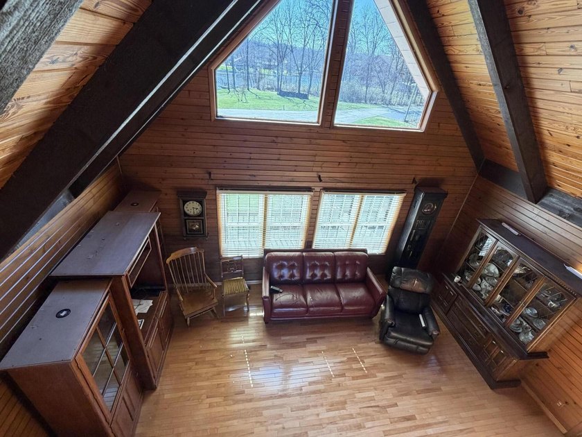 Lake LaTonka living at its finest! Nestled on a quiet cul-de-sac - photo 12