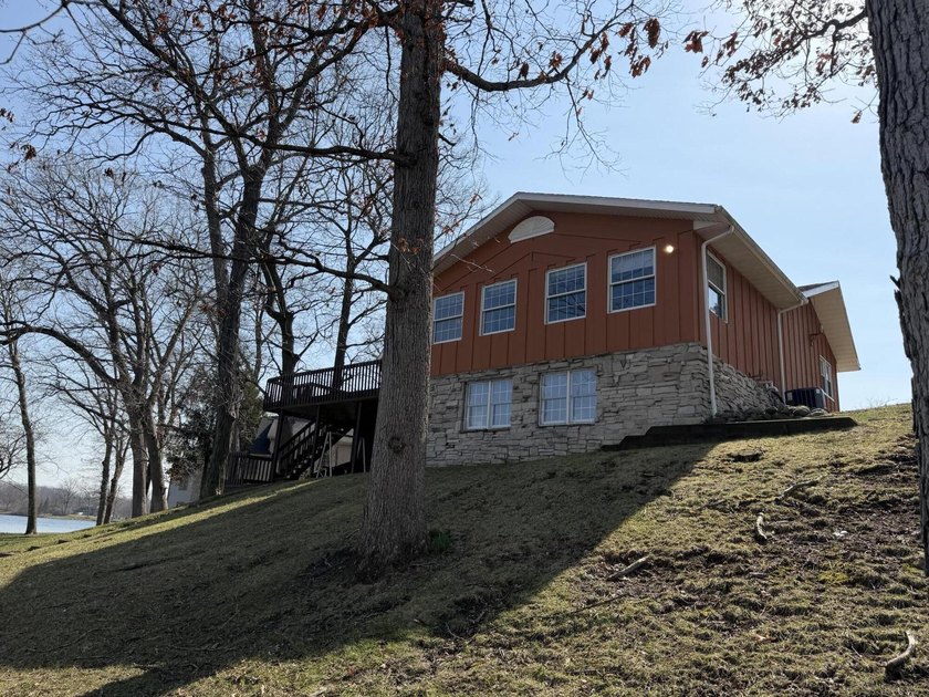 Lake LaTonka living at its finest! Nestled on a quiet cul-de-sac - photo 40