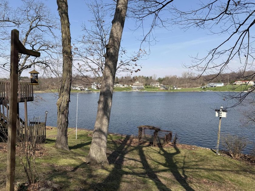 Lake LaTonka living at its finest! Nestled on a quiet cul-de-sac - photo 46