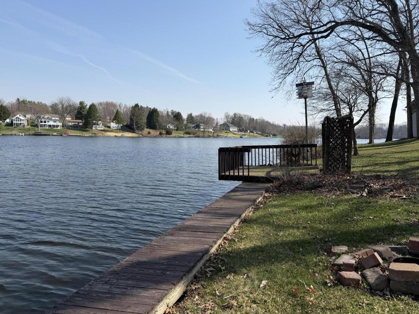 Lake LaTonka living at its finest! Nestled on a quiet cul-de-sac - photo 50