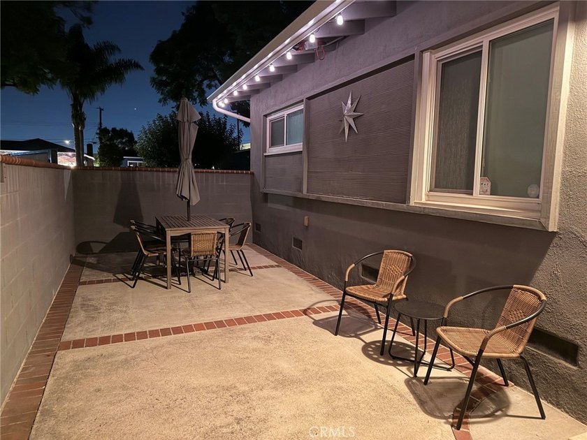 SINGLE STORY IN MORRISON PARK. CHARMING STREET SHADED BY - photo 6