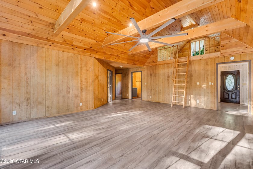 Looking for a peaceful retreat with privacy and beautiful - photo 7