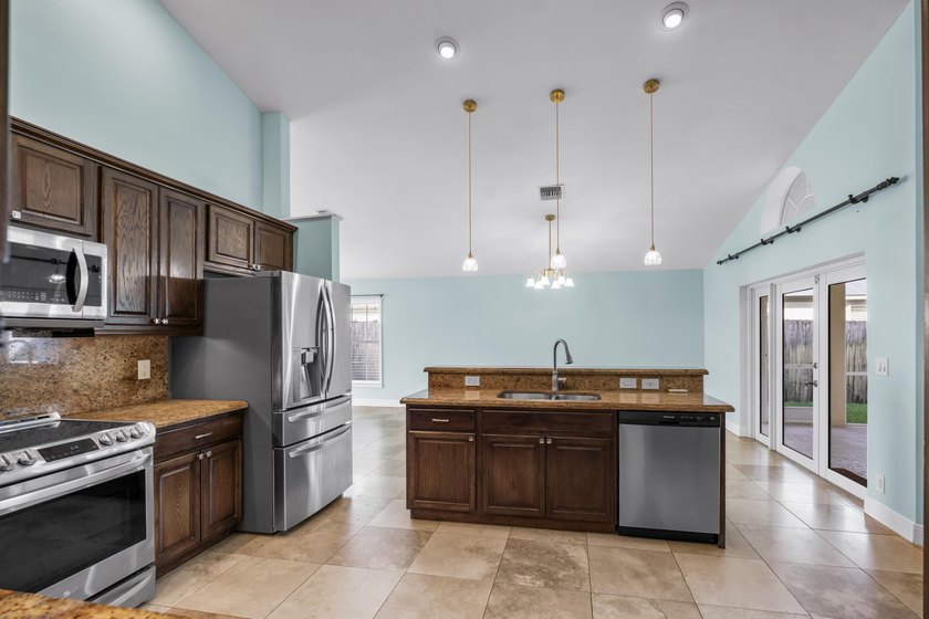This well-maintained single-family residence is located in the - photo 12