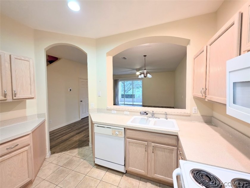 Reduced*** Seller motivated! Welcome to one of Citrus Hills' - photo 13