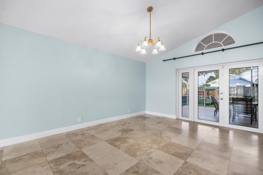 This well-maintained single-family residence is located in the - photo 19