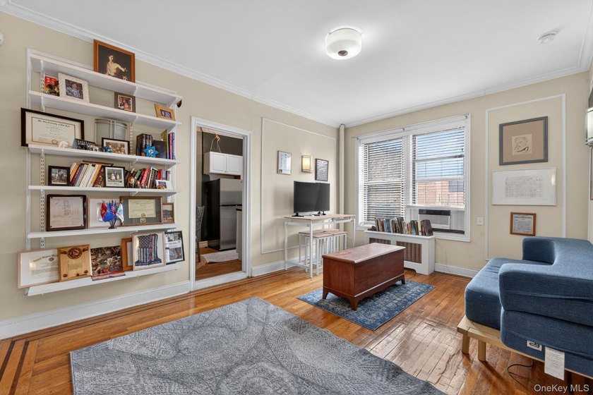 Pre-war charm meets everyday convenience at 225 Bennett Ave #4C - photo 3