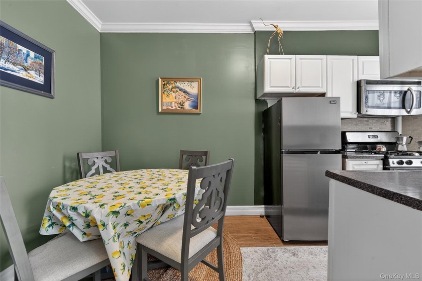 Pre-war charm meets everyday convenience at 225 Bennett Ave #4C - photo 5