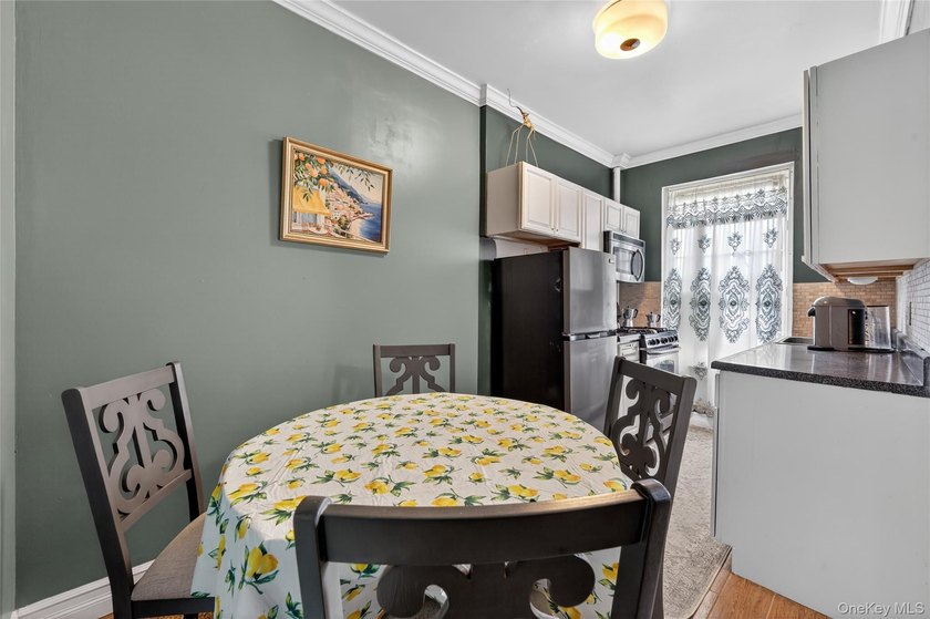 Pre-war charm meets everyday convenience at 225 Bennett Ave #4C - photo 6