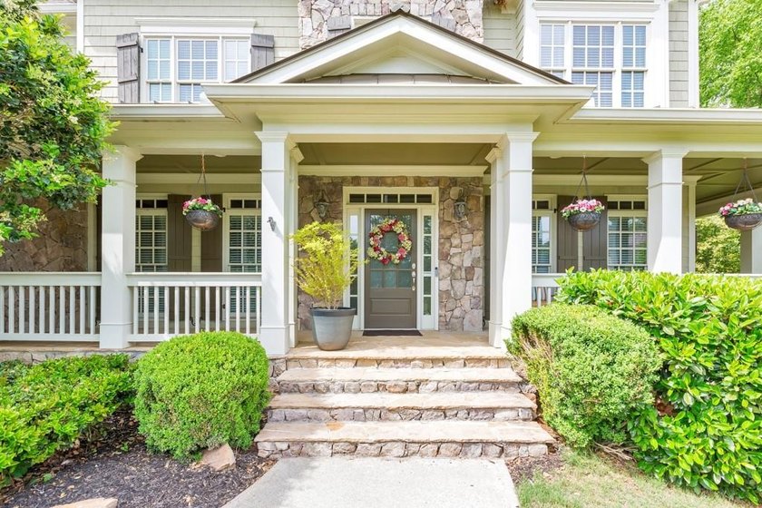 Here it is! The perfect home your family has been looking for - photo 10