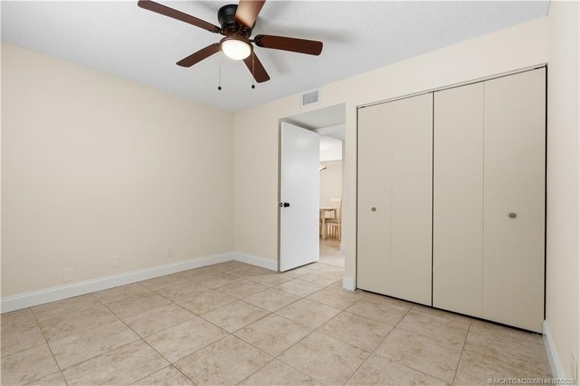This ground-floor unit in the gated community of The Anchorage - photo 17