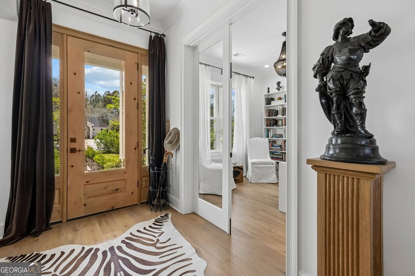 Exceptional craftsmanship and thoughtful design define this - photo 12