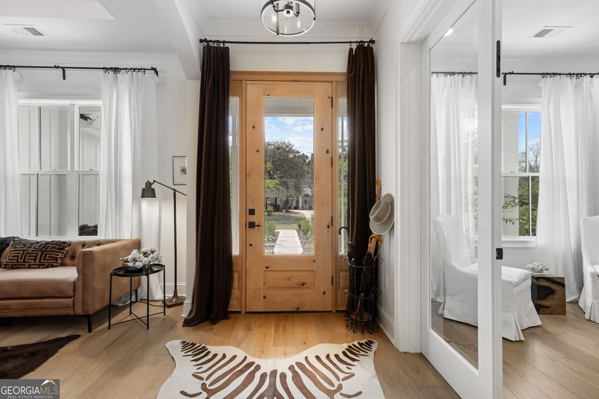 Exceptional craftsmanship and thoughtful design define this - photo 13