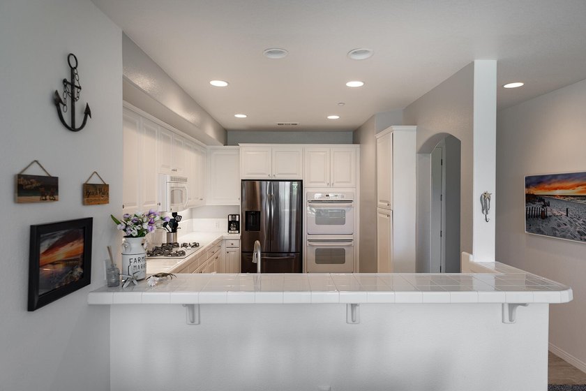 Located in the highly desirable Bella Vista at Promontory Pointe - photo 4