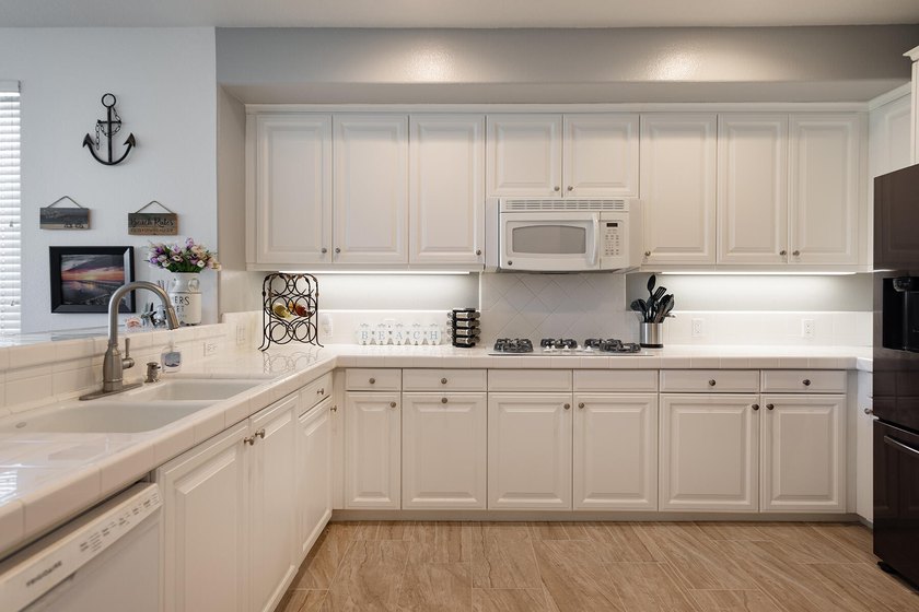 Located in the highly desirable Bella Vista at Promontory Pointe - photo 7