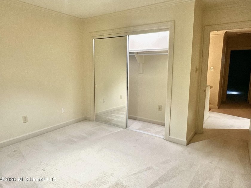 Easy living with the convenience of your own private elevator! - photo 26