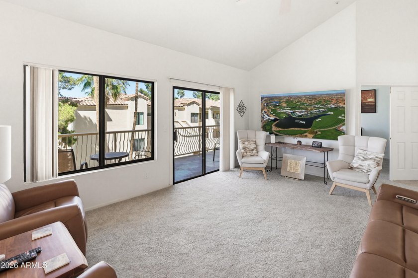 Don't miss this rare chance to own one of only eight penthouse - photo 12